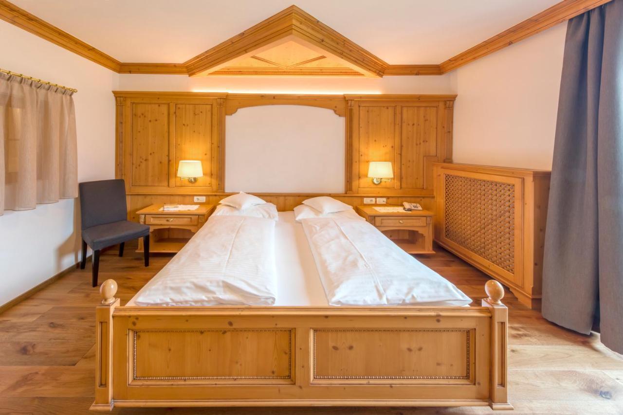 Hotel Schlosswirt Schenna Εξωτερικό φωτογραφία