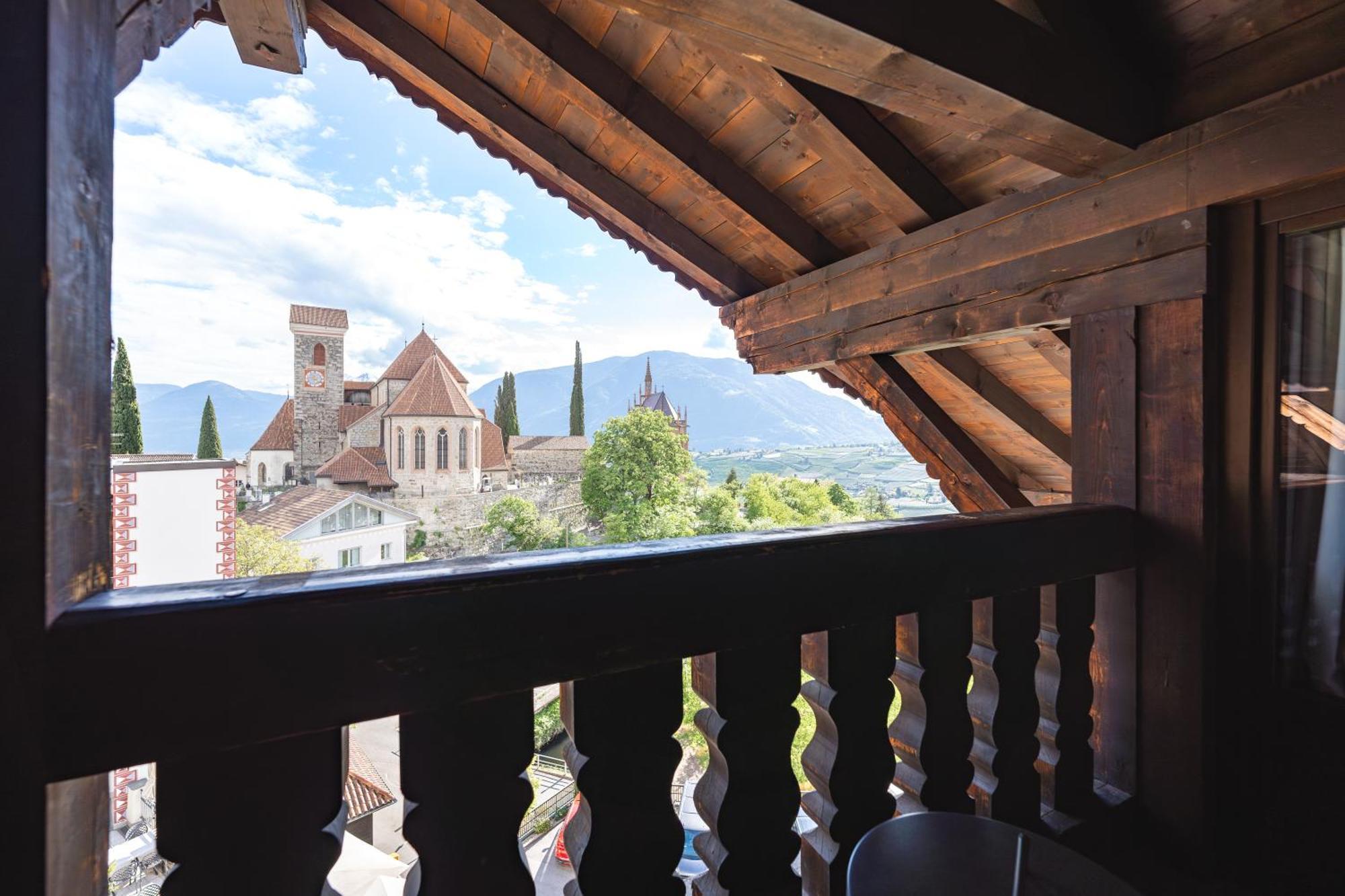 Hotel Schlosswirt Schenna Εξωτερικό φωτογραφία