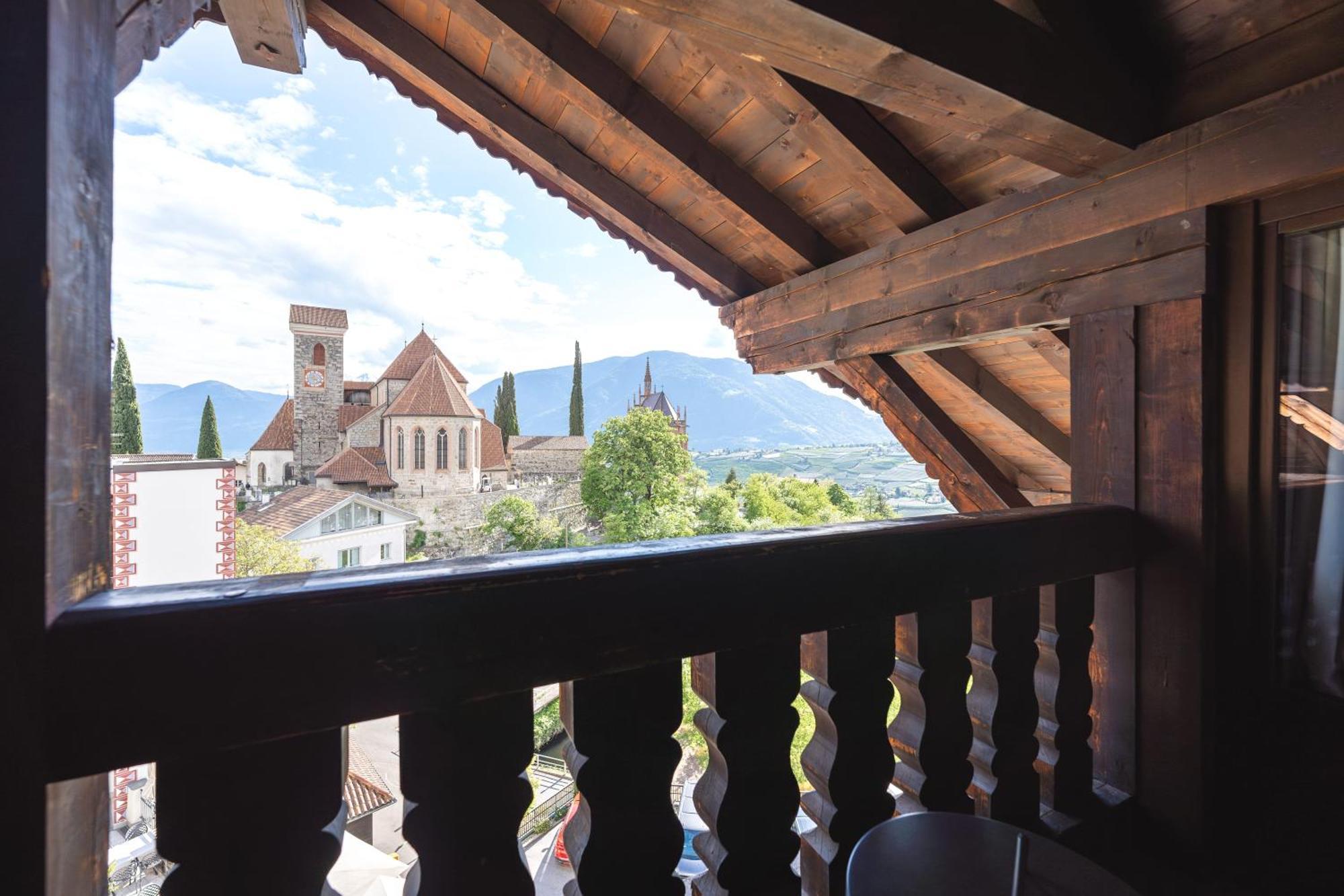 Hotel Schlosswirt Schenna Εξωτερικό φωτογραφία