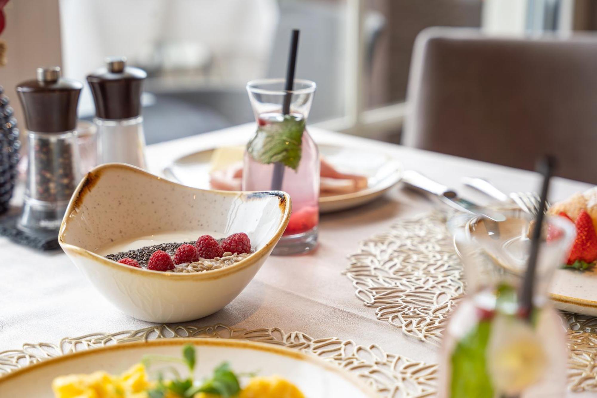 Hotel Schlosswirt Schenna Εξωτερικό φωτογραφία